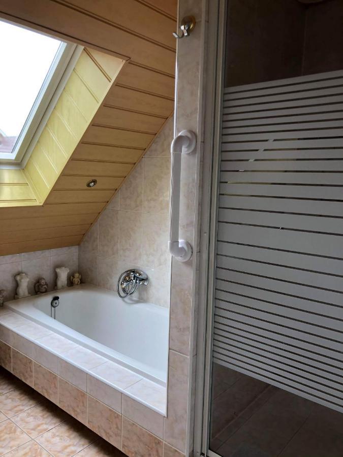 La Casa Aan Zee Ellemeet Exterior foto